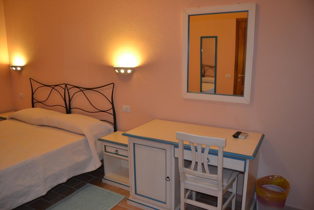 B&B La Pavoncella San Teodoro  Zimmer foto