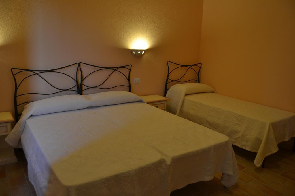 B&B La Pavoncella San Teodoro  Zimmer foto